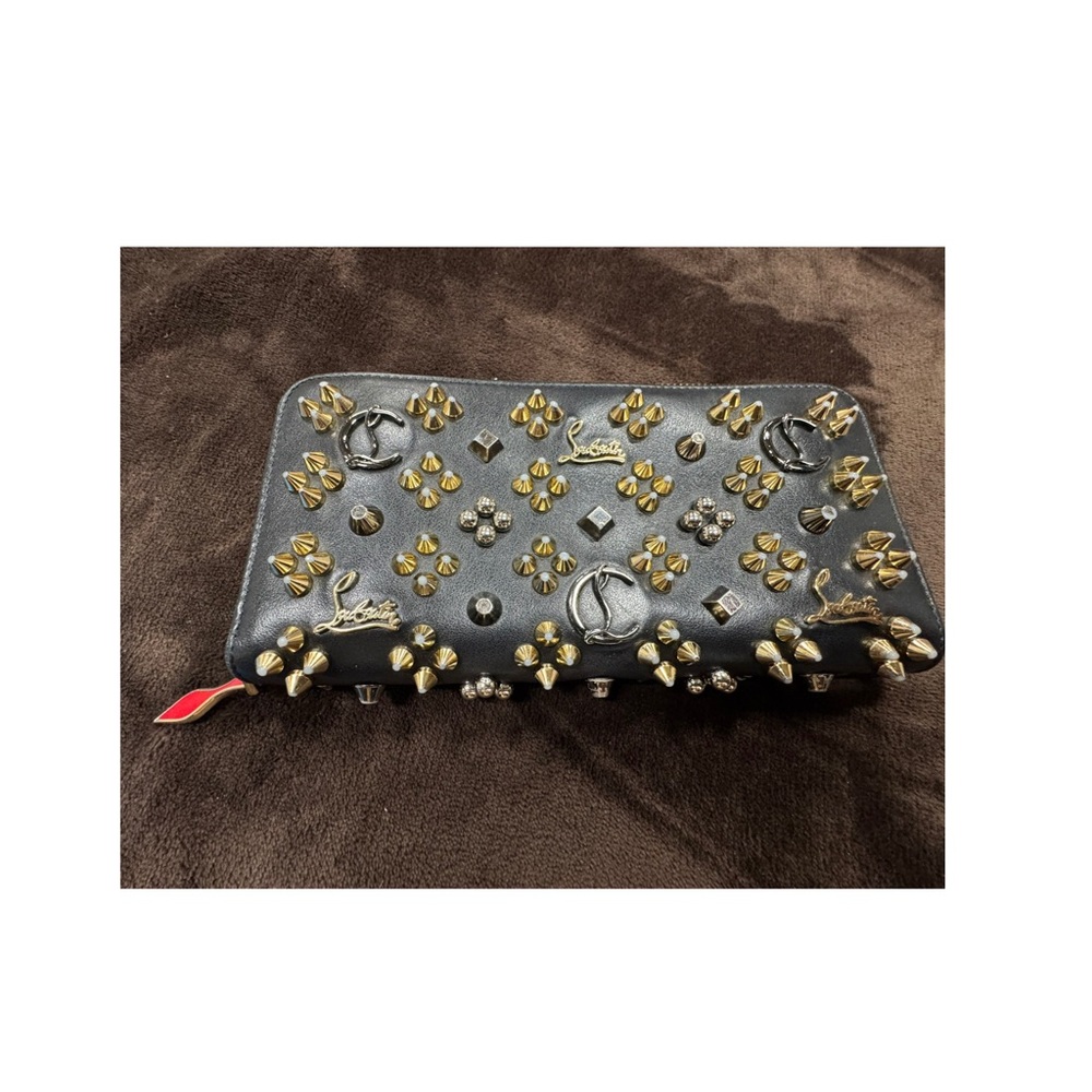Christian Louboutin Women's Panettone Studded Calfskin Wallet - Picture 4 of 17